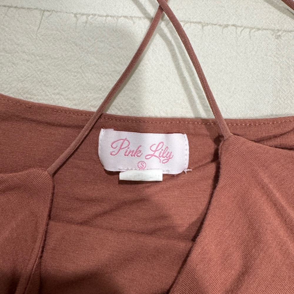 Cropped basic tank top - Picture 2 of 4